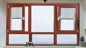 造成门窗漏风漏雨的主要原因是什么